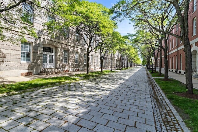 Foto del edificio - 33 3rd Ave