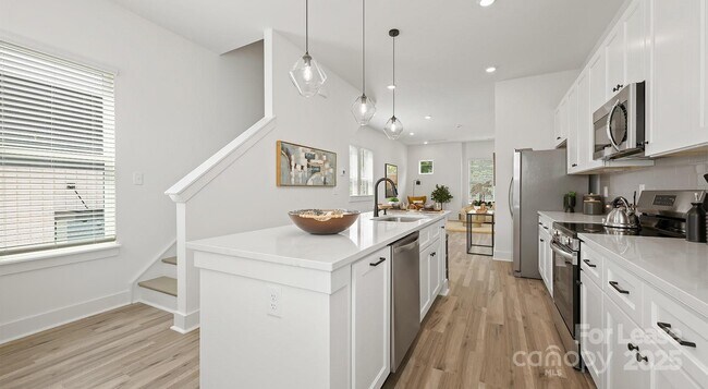 Foto del edificio - 5150 Old Ridge Rd