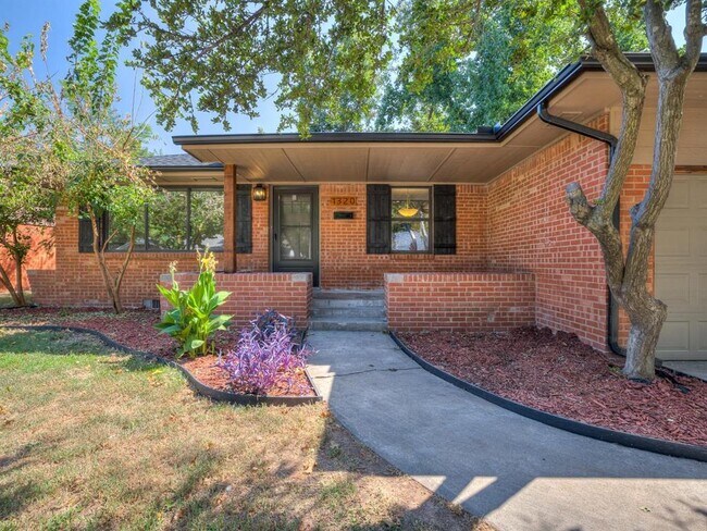 Foto del edificio - 1320 Avondale Dr