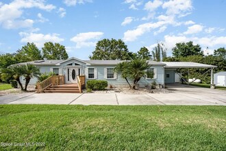 Building Photo - 4159 Hidden Lakes Dr