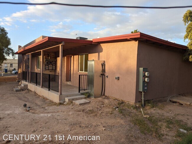 Building Photo - 4 br, 2 bath House - 349 W 37th Street Unit B
