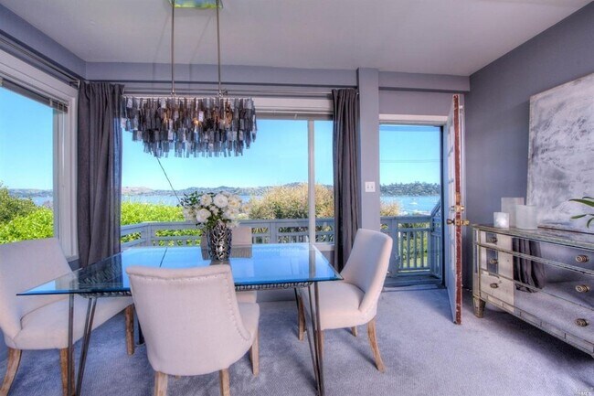 Dinning room - 1735 Bridgeway