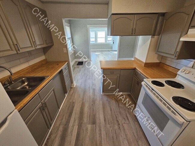 Building Photo - KC Single Family Home