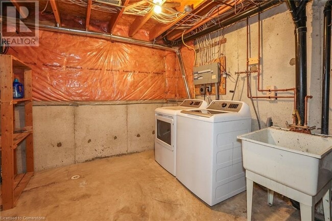 Building Photo - 55 55 Kerman Ave