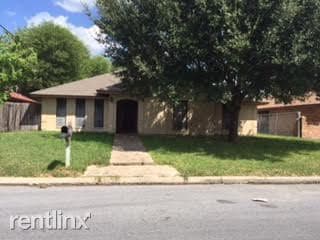 Primary Photo - 5808 N 14 1/2 St