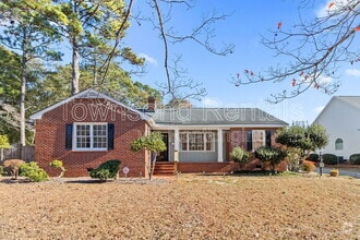 Building Photo - 315 Fairfield Rd