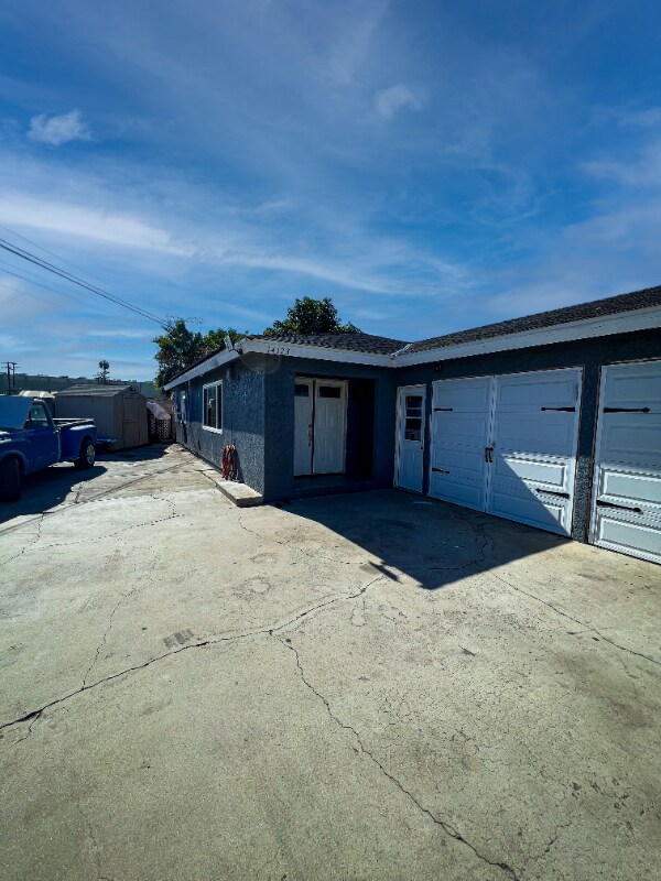 Building Photo - 14121 McClure Ave