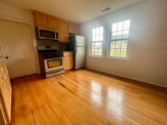 Building Photo - 78 Tremont St