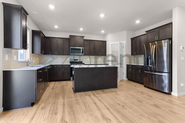 Building Photo - 18823 111th Ave E