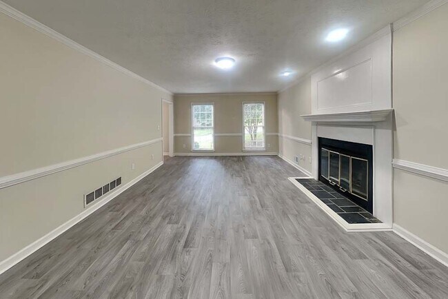 Foto del edificio - 4122 Deerbrook Way SW