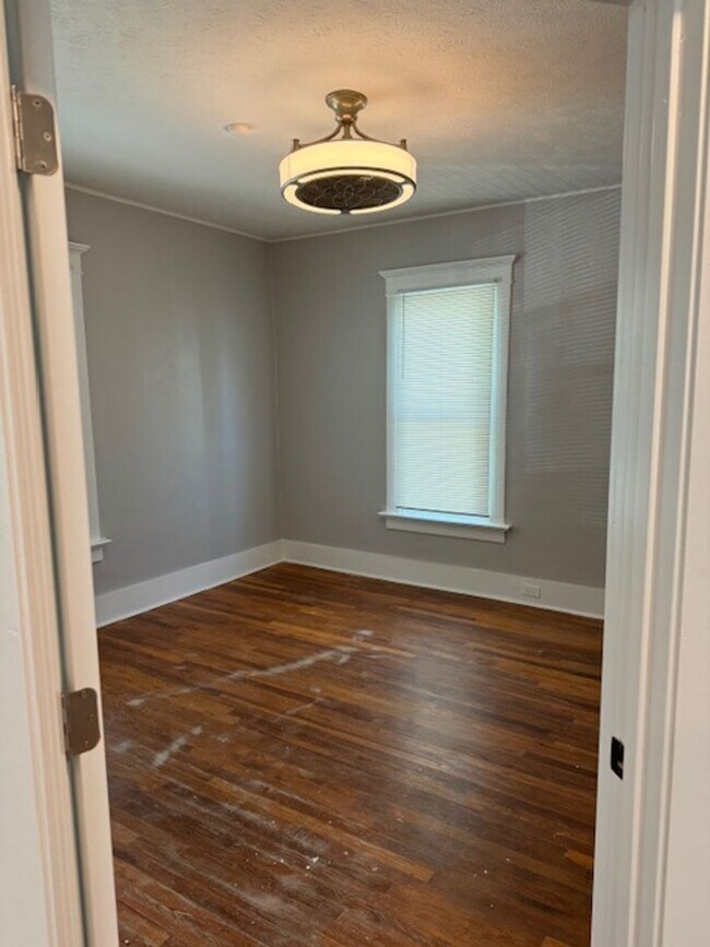 Foto del edificio - Powell Rentals (1029 S. 31st St.)