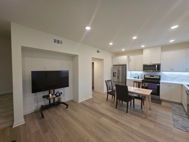 Foto del edificio - 12120 Blue Sky Ct