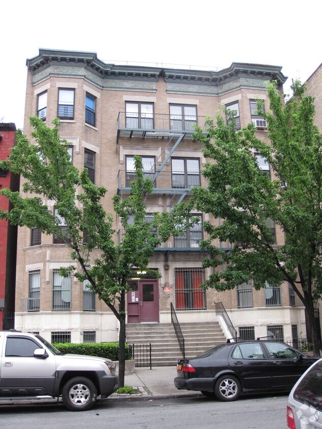 Building Photo - 273 Quincy St