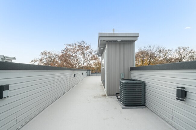 Foto del edificio - 2609 W Jefferson St
