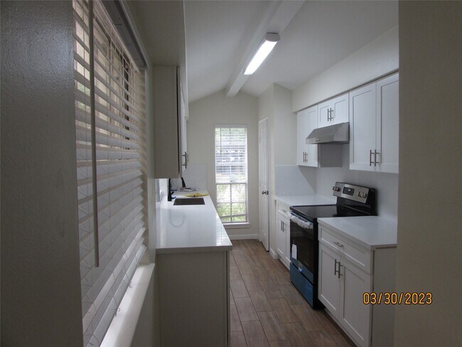 Foto del edificio - 6308 N 1st St