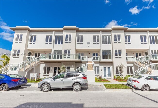 Foto del edificio - 10225 NW 63rd Terrace