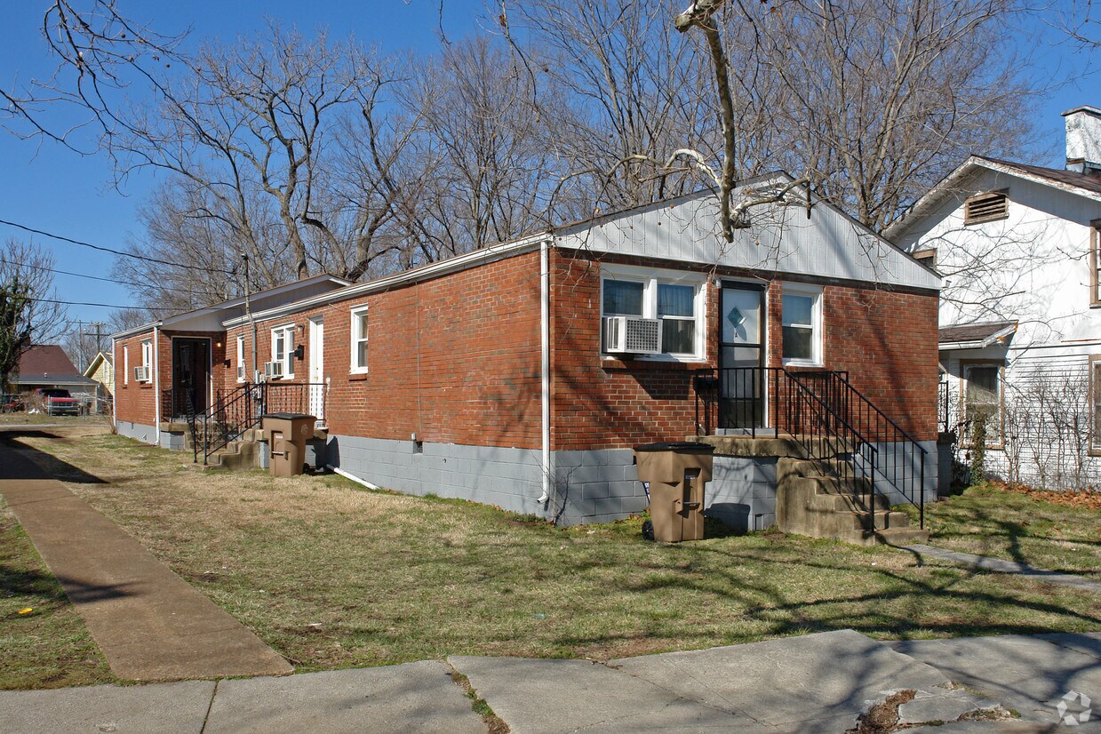 Primary Photo - 1024 Monroe St