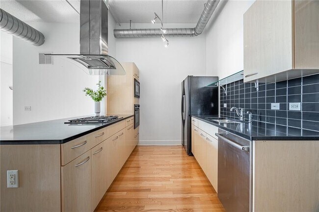 Foto del edificio - 3820 Roswell Rd NE