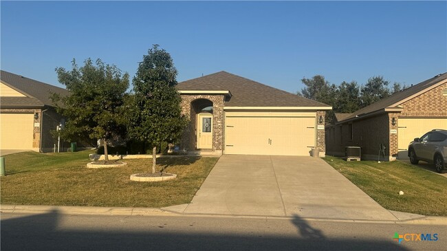 Foto del edificio - 5305 Fenton Ln