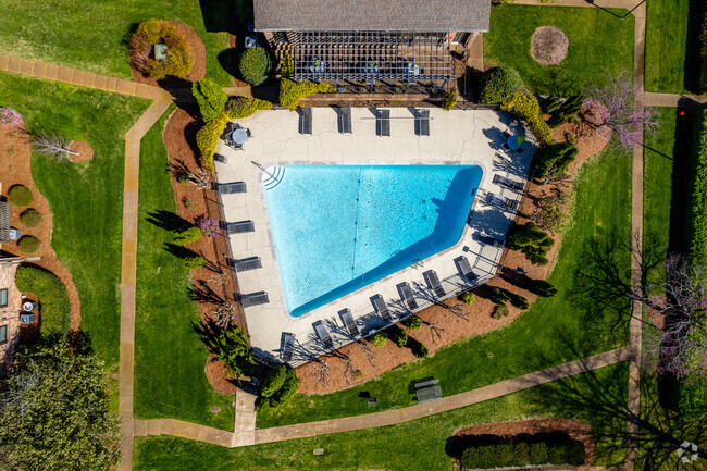 Building Photo - Gazebo Apartments