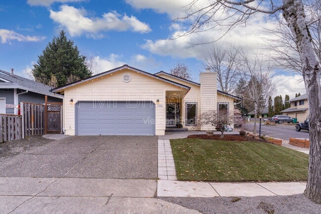 Photo - 11735 SW Butte Ln House