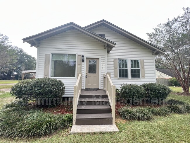 Building Photo - 37075 Fore Rd