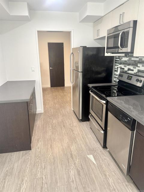 Foto del edificio - 7224 Hillside Ave