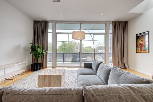 Foto del edificio - 508 E 53rd St