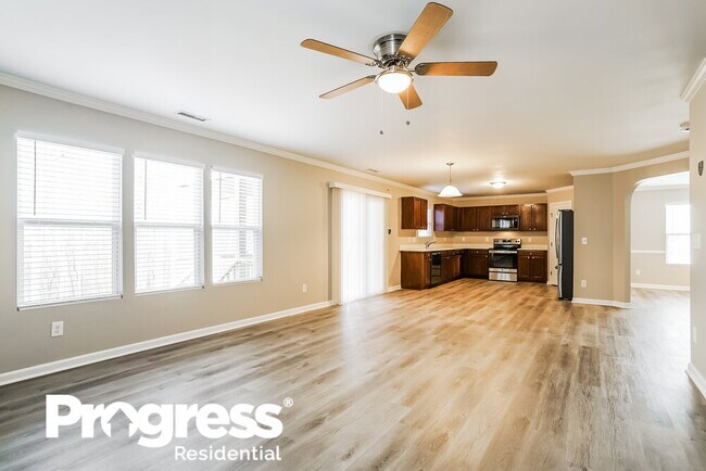 Building Photo - 301 Farrington Dr