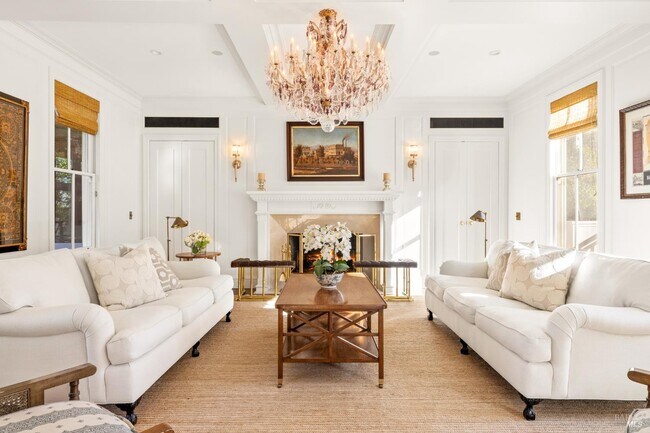 Foto del edificio - 989 Rutherford Rd