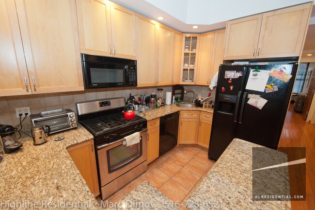 Foto del edificio - 2139 45th Rd