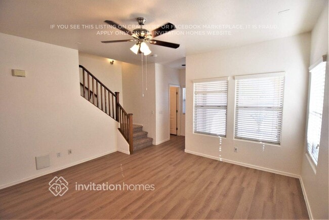 Building Photo - 2620 S Southwind Dr