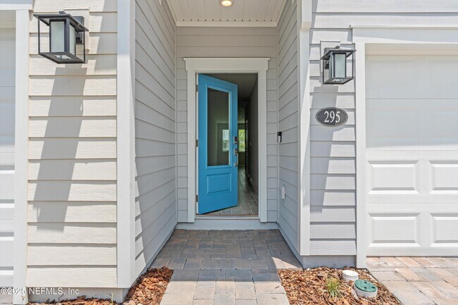 Building Photo - 295 Cherry Elm Dr