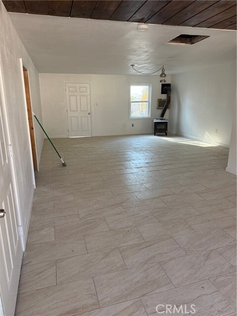 Building Photo - 16100 Navajo Rd