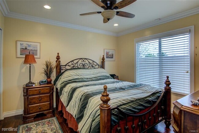 Foto del edificio - 3 br, 2 bath House - 450 Teakwood Ave