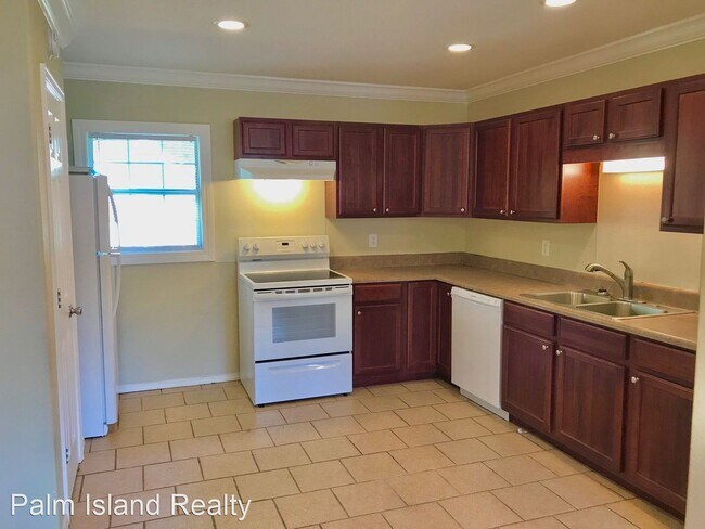 Foto del edificio - 4 br, 1.5 bath House - 106 Sikes Dr.
