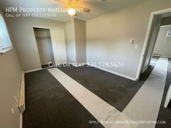 Foto del edificio - 1017 Howe Ave