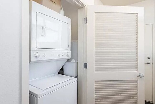 Foto del edificio - 288 3rd St