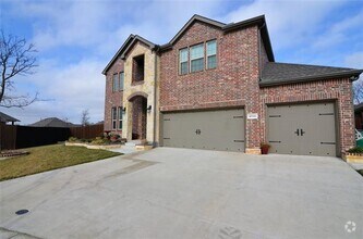 Building Photo - 10244 Long Branch Dr