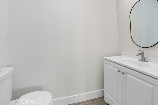 Building Photo - 19258 Strathern St