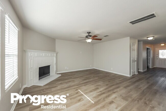 Building Photo - 13307 Hampton Dale