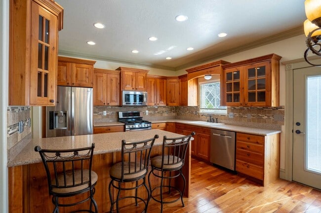Building Photo - 414 Choke Cherry Ln