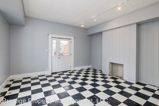Building Photo - 4 br, 2 bath House - 2552 Vestry