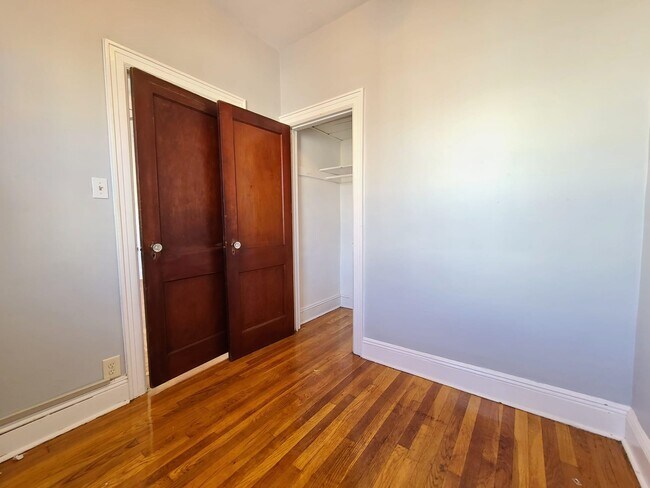 Foto del edificio - 32 W 21st St