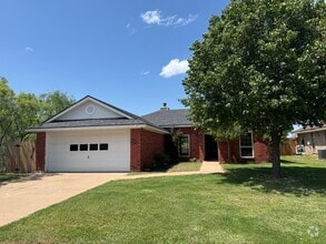 Building Photo - 4414 Post Oak Dr