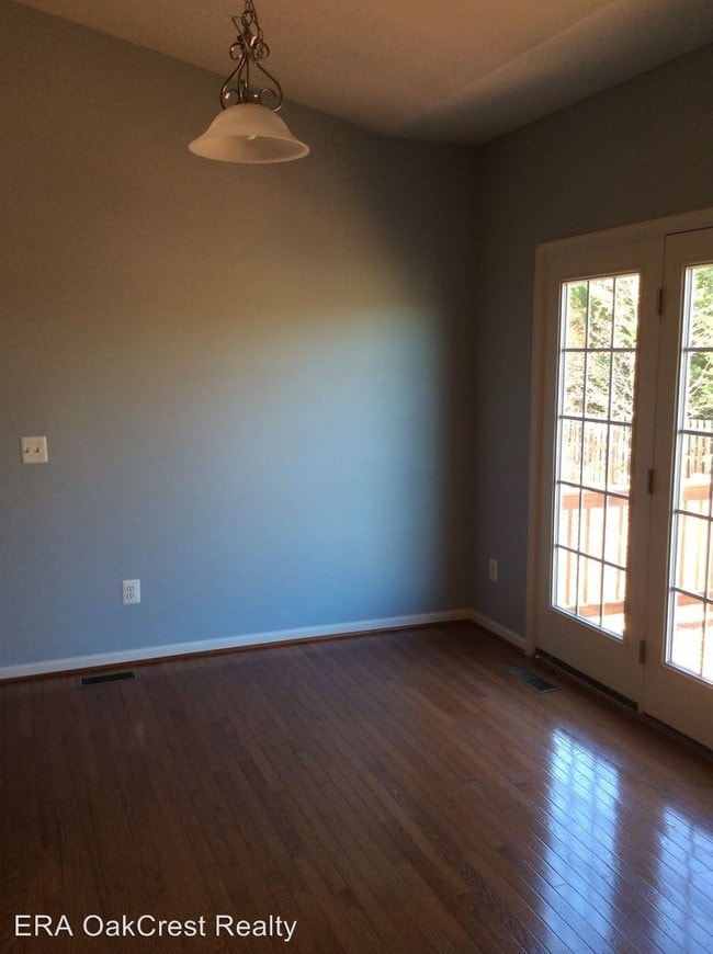 125 April Ave, Stephens City, VA 22655 House for Rent in Stephens