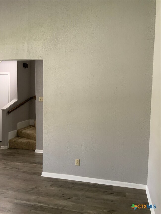 Building Photo - 1402 Dallas St