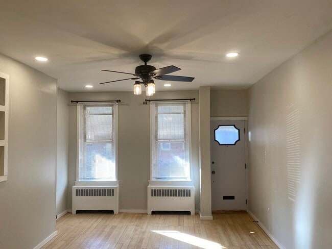 Living Room - 3145 Almond St