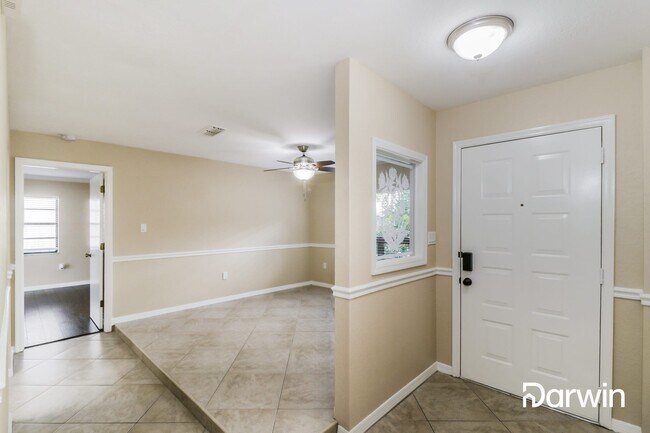 Foto del edificio - 9150 Brooker Dr