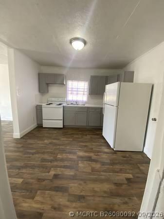 Foto del edificio - 4138 Herring Ave